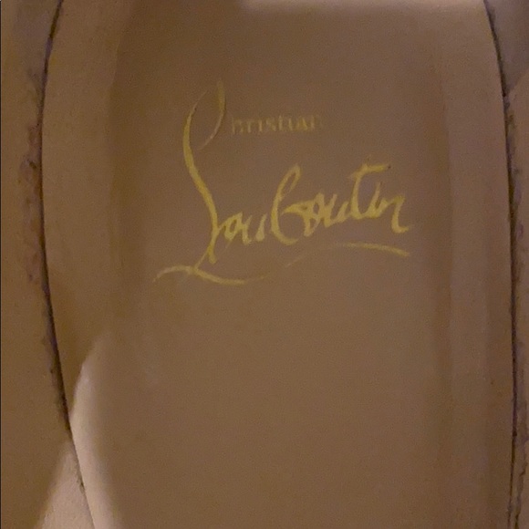 Classic and Classy - Picture 7 of 12